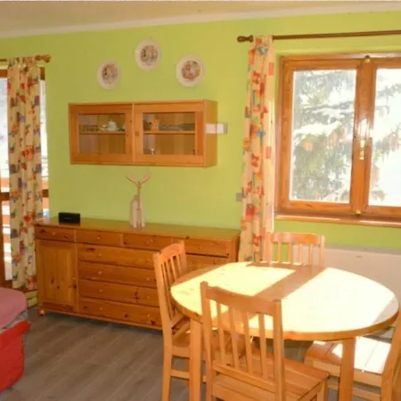 Апартаменты House La Motta Боргата-Сестриере